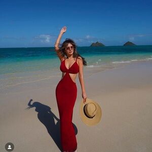 Cult Gaia Elegant Red Maxi Dress